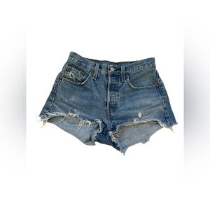 Levi’s Classic High-Rise Distressed Denim Shorts - Blue